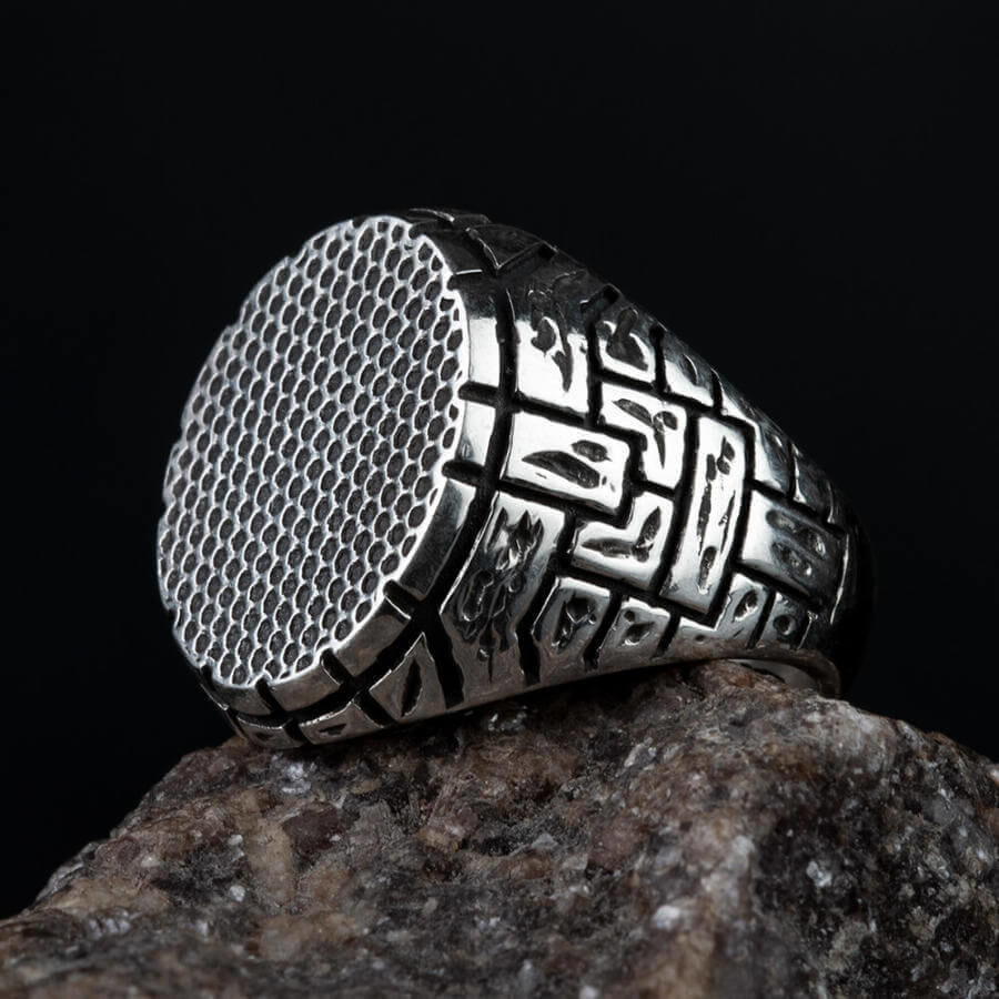 925 Sterling Silver Oval Special Design Men's Ring - 5