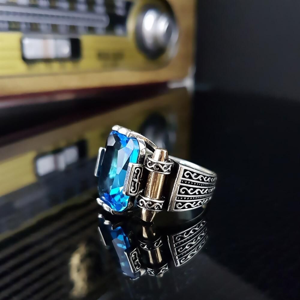 925 Sterling Silver Ring with a Cyan Zircon Stone - 2