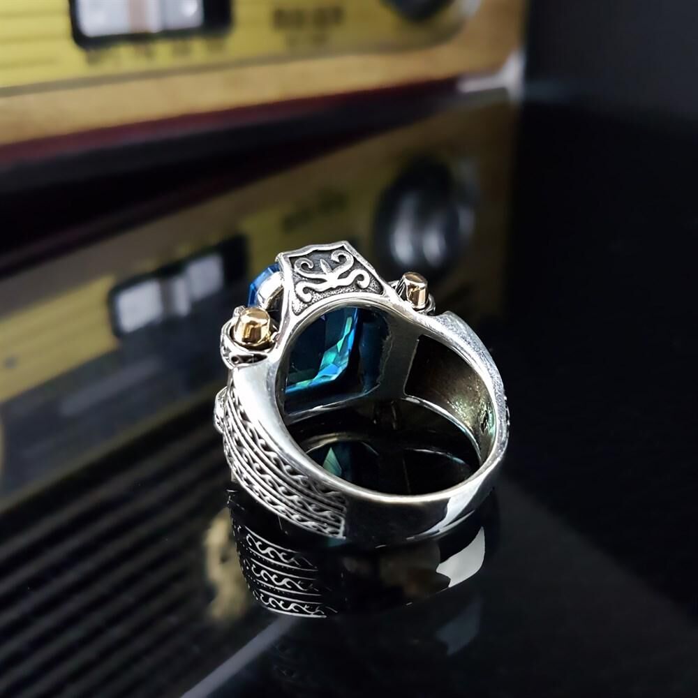 925 Sterling Silver Ring with a Cyan Zircon Stone - 3