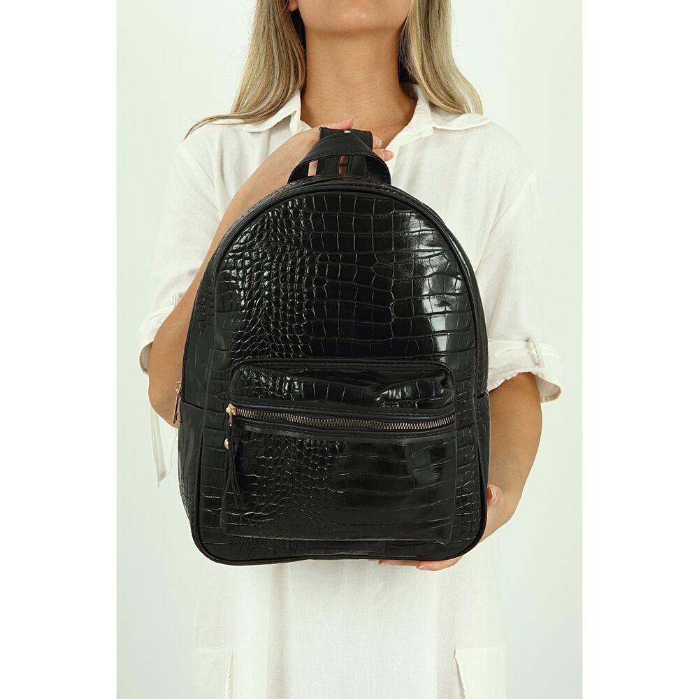 Black distinctive backpack for women - 2