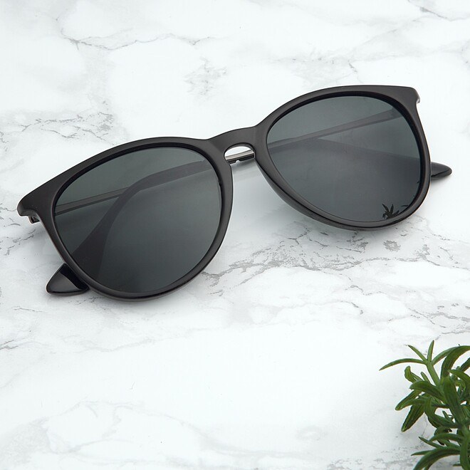 Black elegant sunglasses for both sexes - 2
