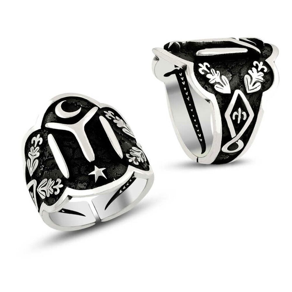Black plated men's silver ring with moon and star engraved with the symbol of kai - 2