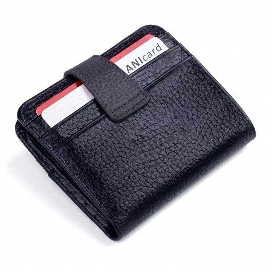 Classic Leather Wallet for Men Customizable in Two Different Colors - Black - 6