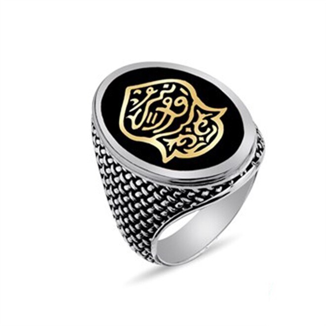 Men's oval sterling silver ring from Nali Sharif Kadim, black plated with rings drawn on its sides - 1