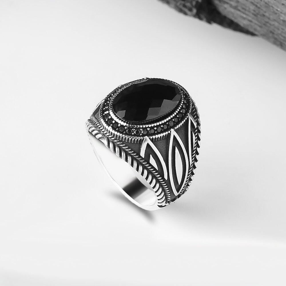 Mens Rings with Zircon Stone Design in Black Color - 1