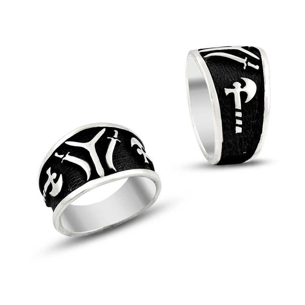 Men's silver ring decorated with an armored ax and engraved with the Kai logo - 1
