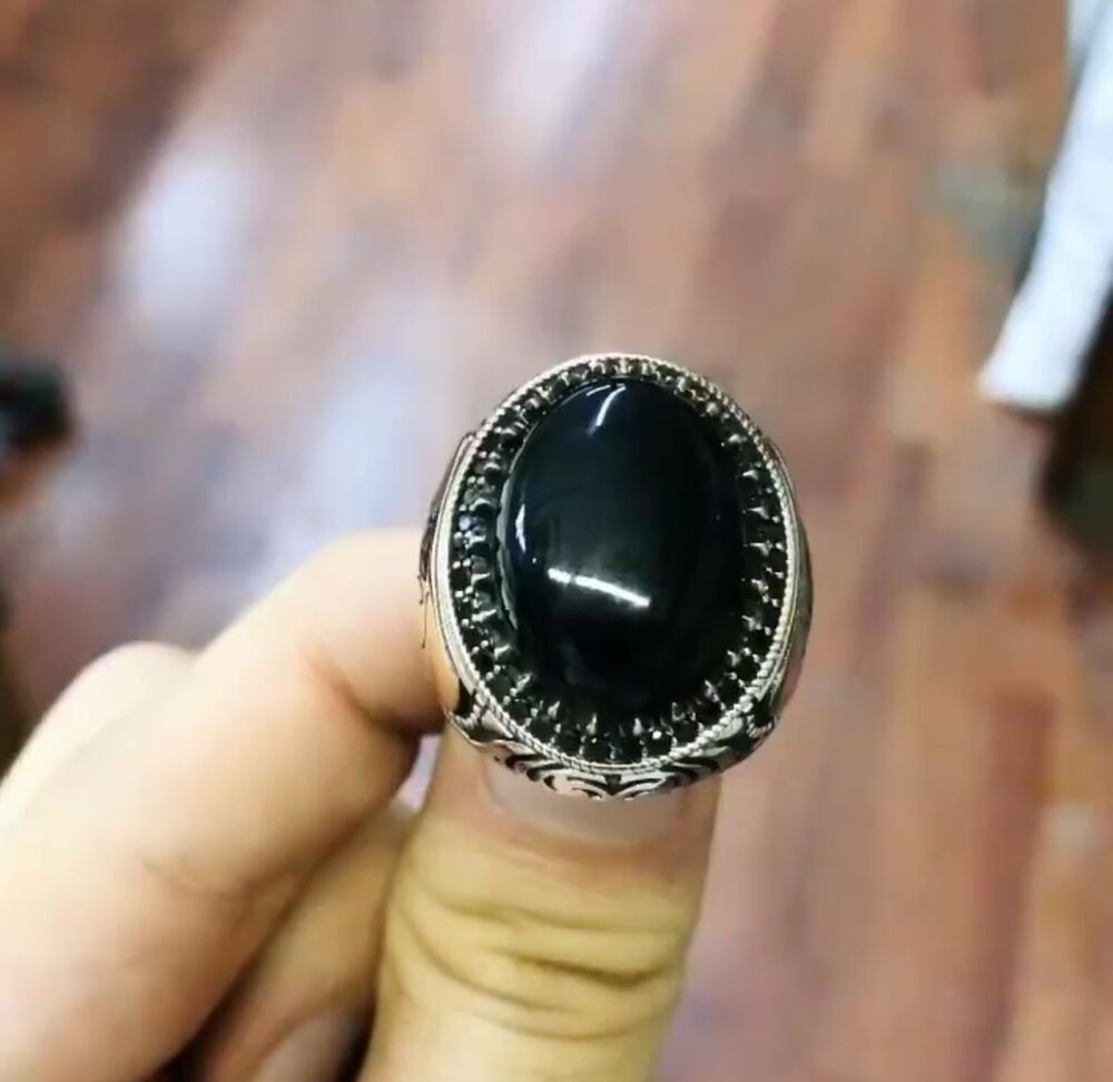 Men's silver ring with black onyx stone engraving the word patience - 5