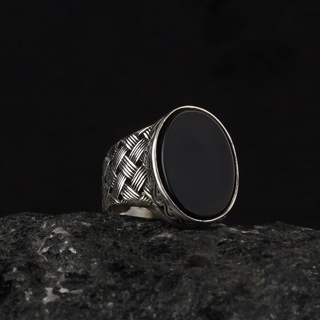 Men's silver ring with onyx round stone - 1