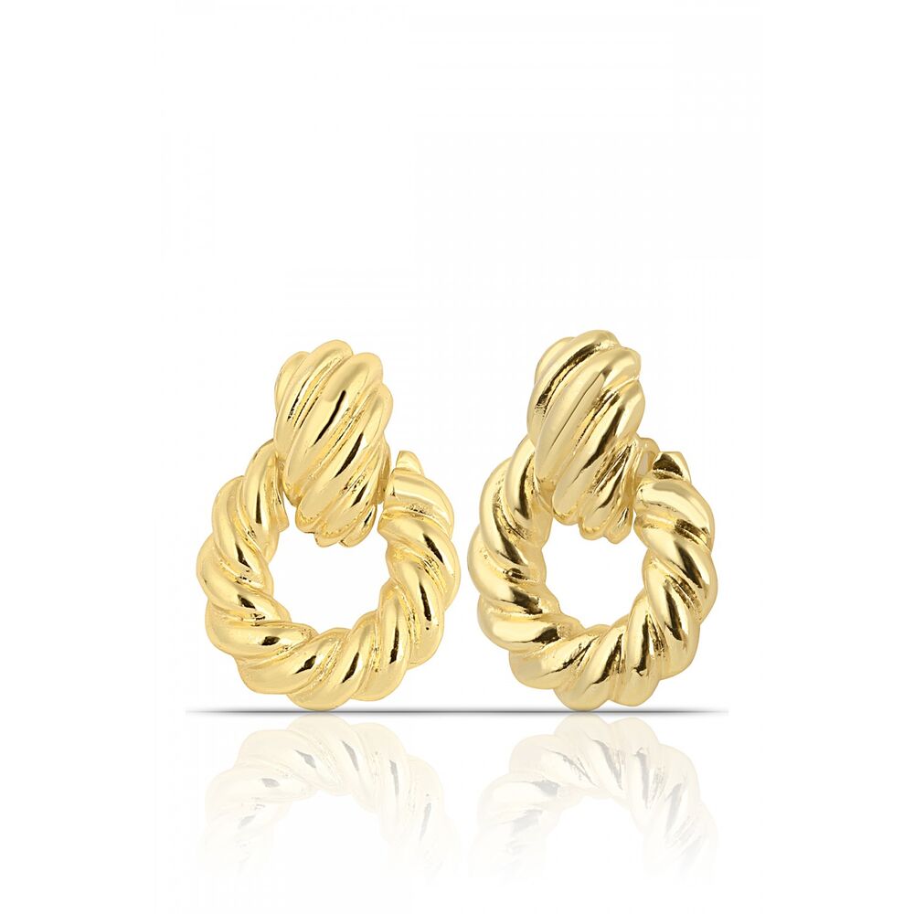 Women's earrings with a distinctive and attractive design, plated in gold color - 1